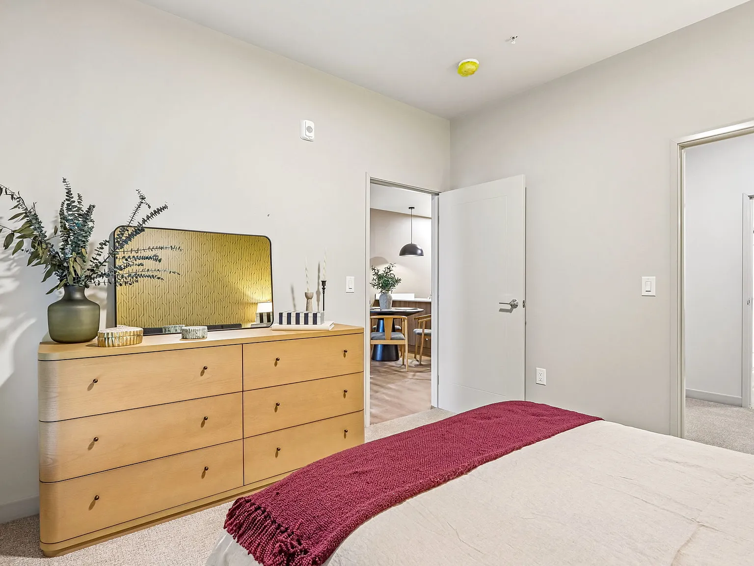 Vista Village — Photo 3