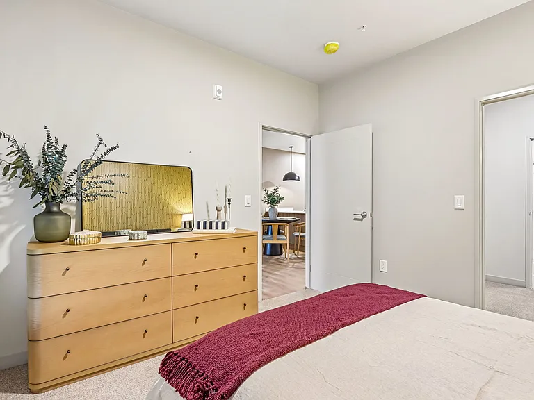 Vista Village — Photo 9