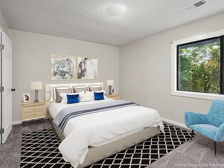 Woodstone Townhomes — Photo 7