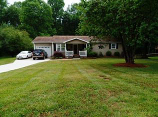 2305 Willow Bend Dr, Kernersville, NC 27284