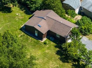 360 Springer Rd, Freedom, PA 15042