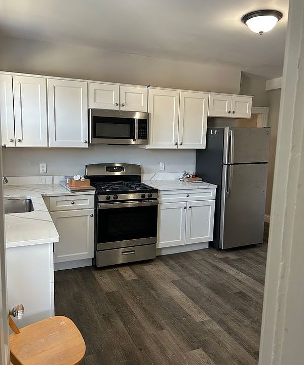 1st image of 666 Metropolitan Ave APT 3
