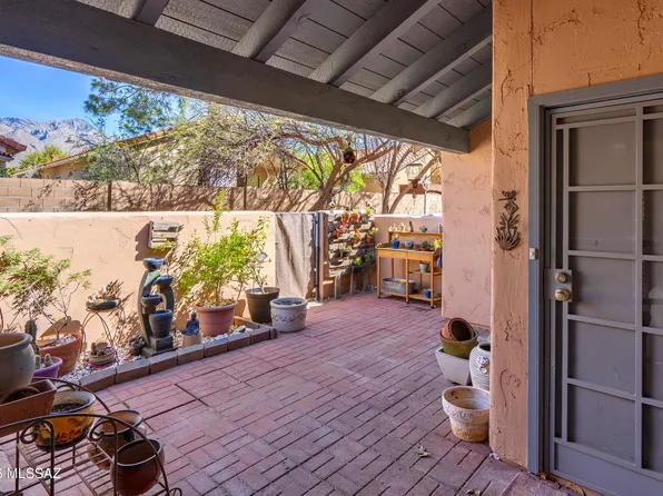 5469 N Via Del Arbolito, Tucson, AZ 85750