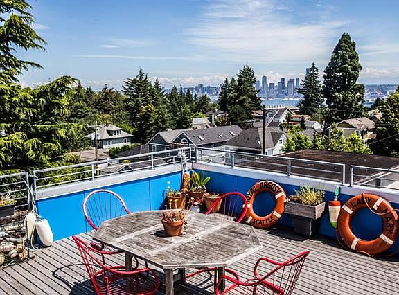 Roof Deck