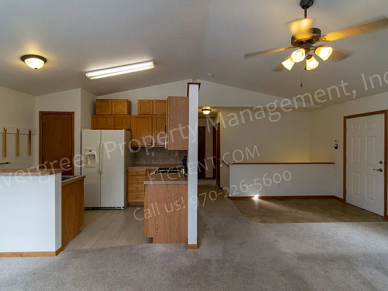 2302 Turquoise St — Photo 9