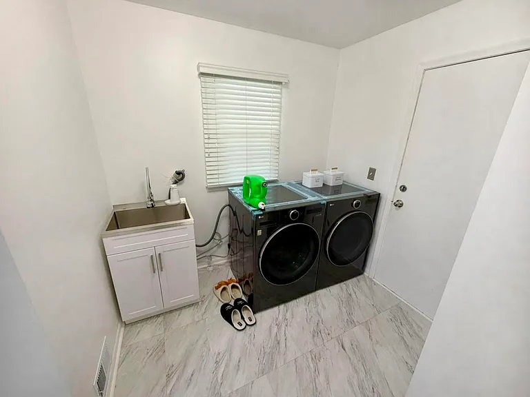 30319 Club House Ln — Photo 9