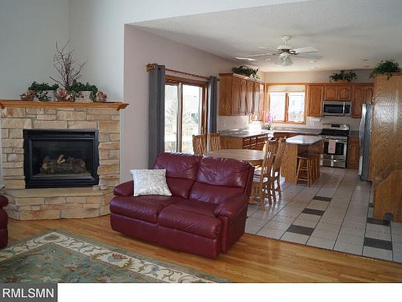 4th image of 1620 Northridge Dr