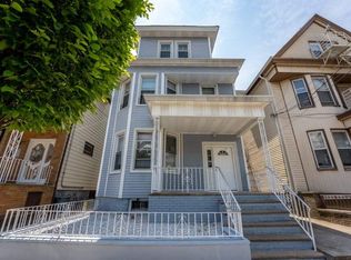 27 49th St, Weehawken, NJ 07086