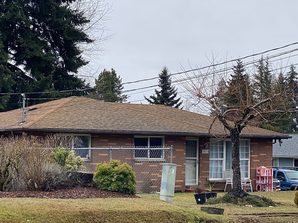 2nd image of 14215 SE 200th St