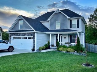 412 Calamian Ct, Clarksville, TN 37040