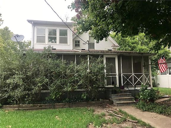 3rd image of 506 W Marion St