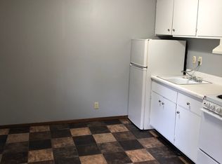 Elmwood Apartments, Cedar Rapids, IA 52402