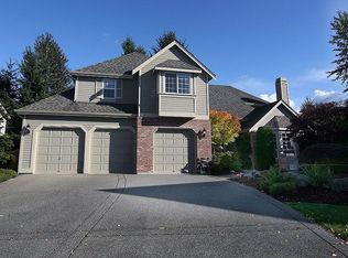 3225 NE 25th St, Renton, WA 98056