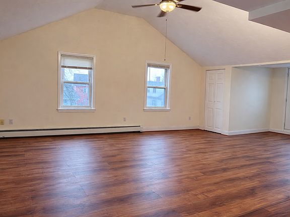 4th image of 55 Clarendon St Floor 2