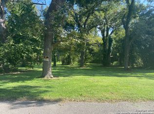 109 Nueces Ln, Seguin, TX 78155