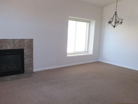 2nd image of 700 La Florida Dr