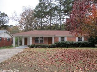 7004 Shetland Dr, Little Rock, AR 72209