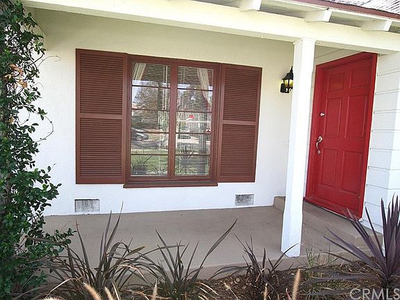 3rd image of 10444 Cumpston St