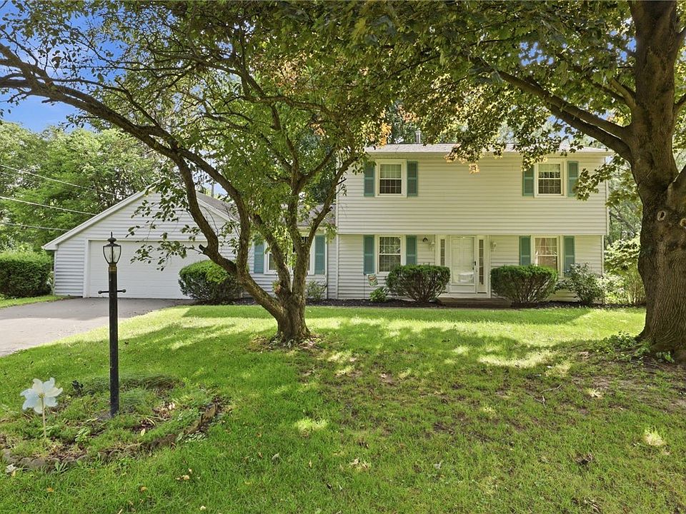 1st image of 107 Wheatstone Cir
