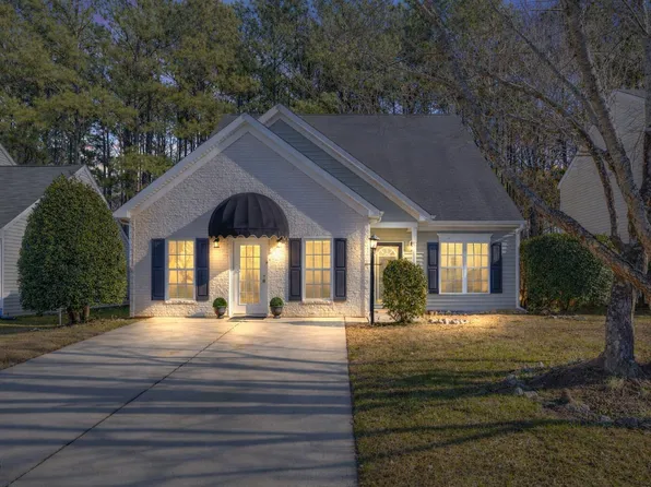 2109 Star Sapphire Dr, Raleigh, NC 27610