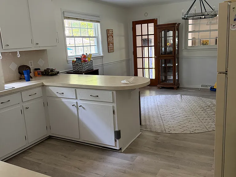 Kitchen & Dining room