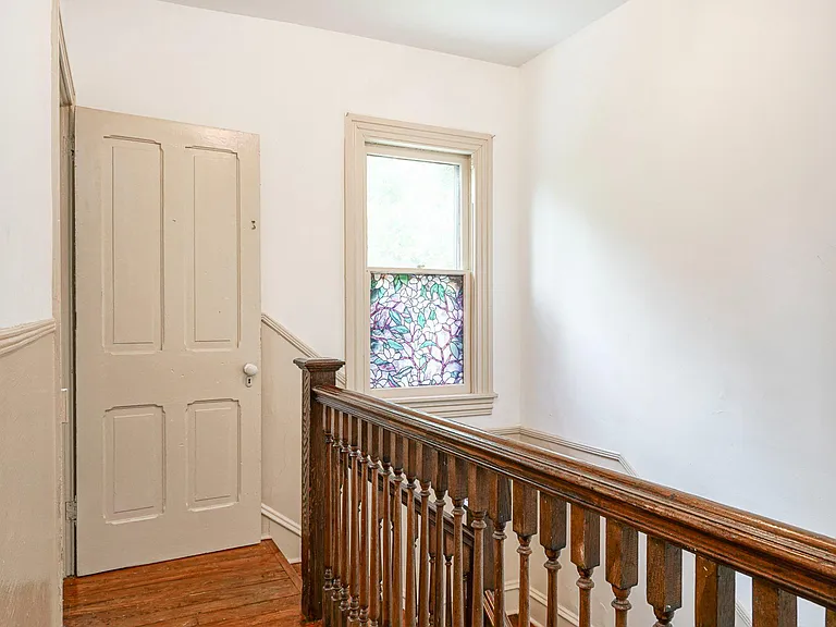 315 Chestnut St — Photo 16