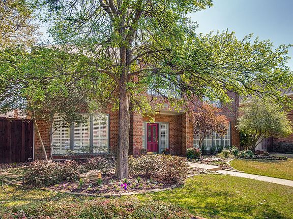2_4012-crestwood-dr-carrollton-tx-High-Res-3.jpg