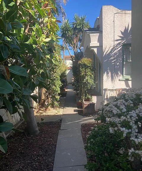 4940 Cape May Ave — Photo 17