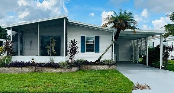 2nd image of 101 Orchid View Dr