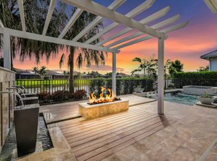 3208 Kumamoto Ln, Naples, FL 34114