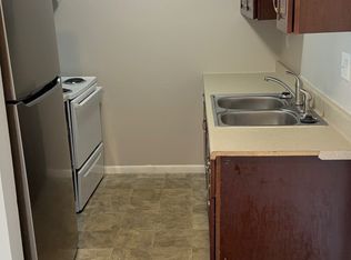 1212 Main Ave, Nitro, WV 25143