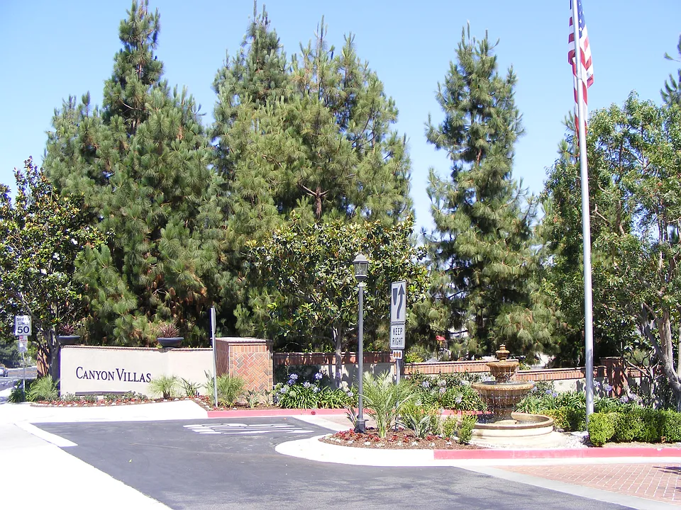 23412 Pacific Park Dr #11L