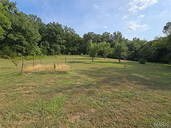 3rd image of 26287 Radcliff Dr