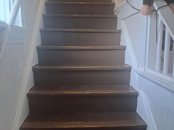 4th image of 116 Conger St