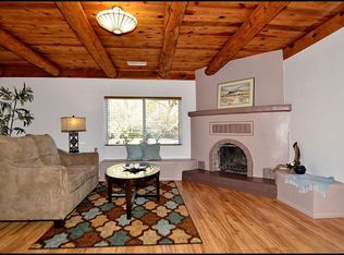 933 Alameda Rd NW, Albuquerque, NM 87114