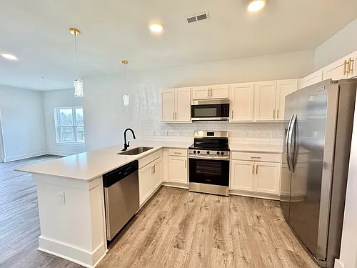 Floor plan 411