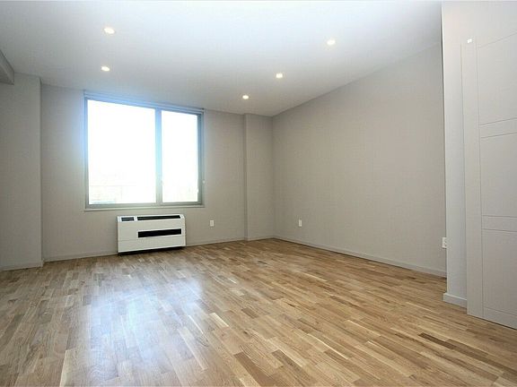 4th image of 1511 Bedford Ave #3JJ