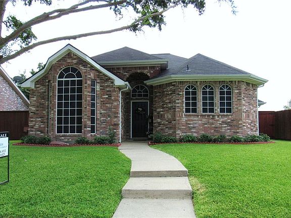 2nd image of 2717 Crystal Falls Dr