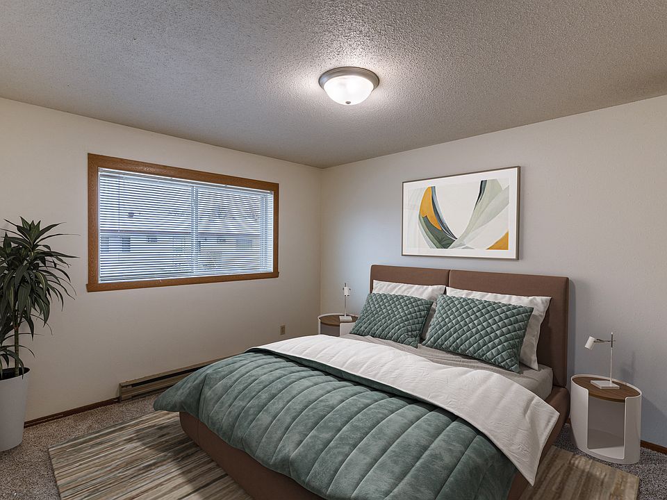 Fargo, ND West Oak Apartments | Bedroom