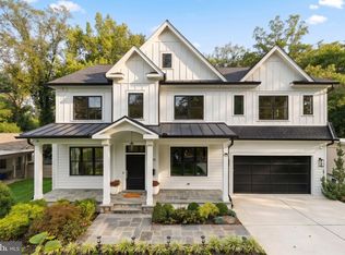 6900 Millwood Rd, Bethesda, MD 20817