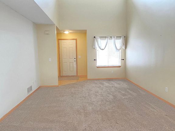 4th image of 5087 Foxfield Dr NW