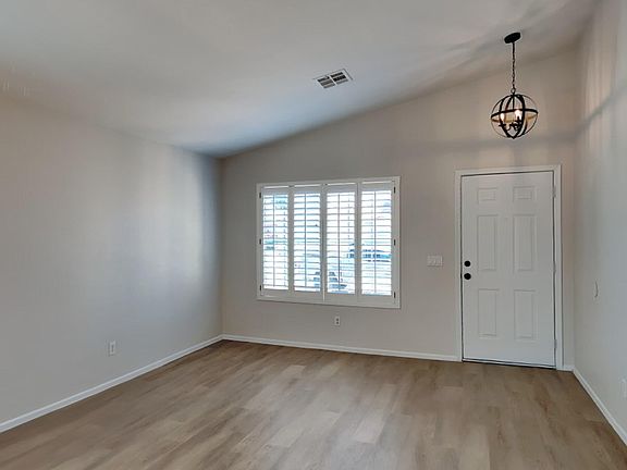 2nd image of 3042 W ZACHARY Drive