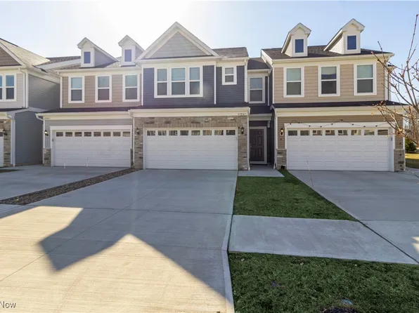 27841 Birchwood Ct, Westlake, OH 44145