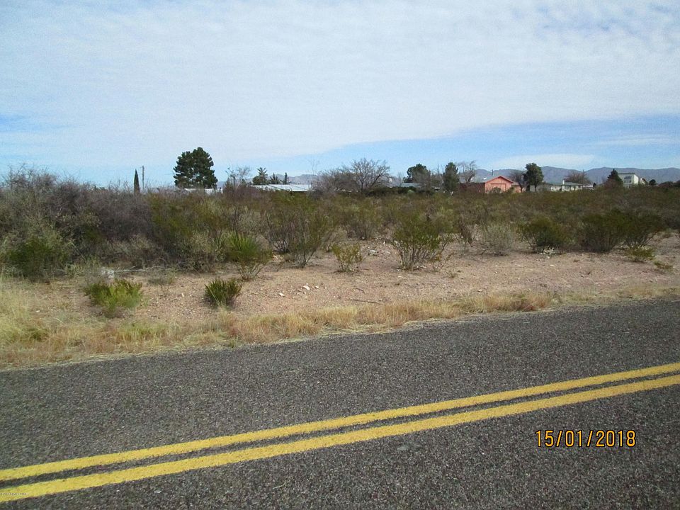 2nd image of 2451 E Holiday Dr
