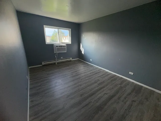 2402 Randall Ln #3A — Photo 6