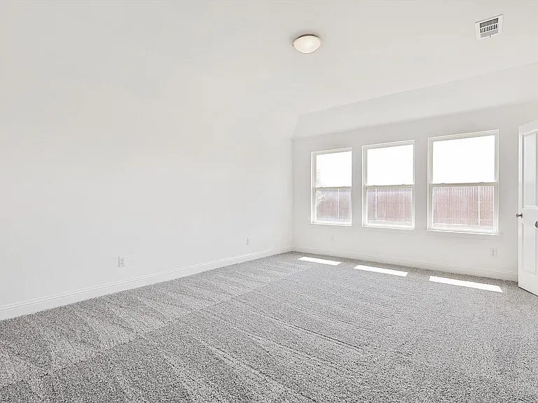 509 Amenduni Ln — Photo 20