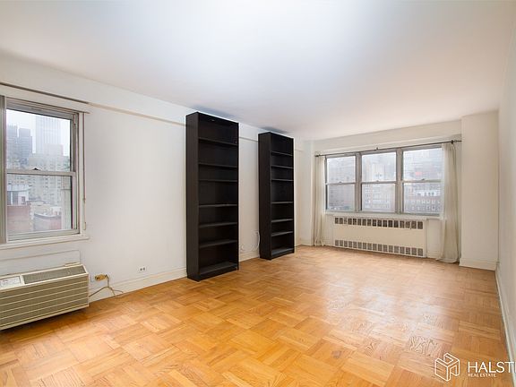 2nd image of 166 E 35th St APT 14B