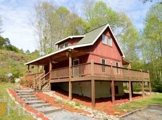 7 Mary Ln, Hayesville, NC 28904