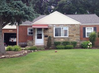 6624 Ridgeview Rd, Mayfield Heights, OH 44124