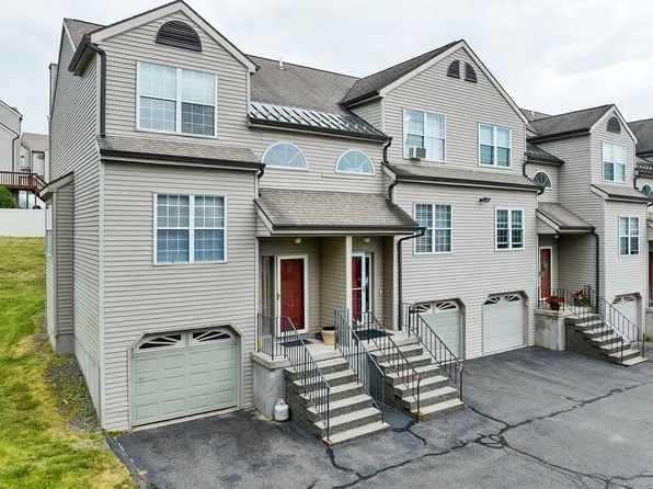 24 Taft Point #37, Waterbury, CT 06708